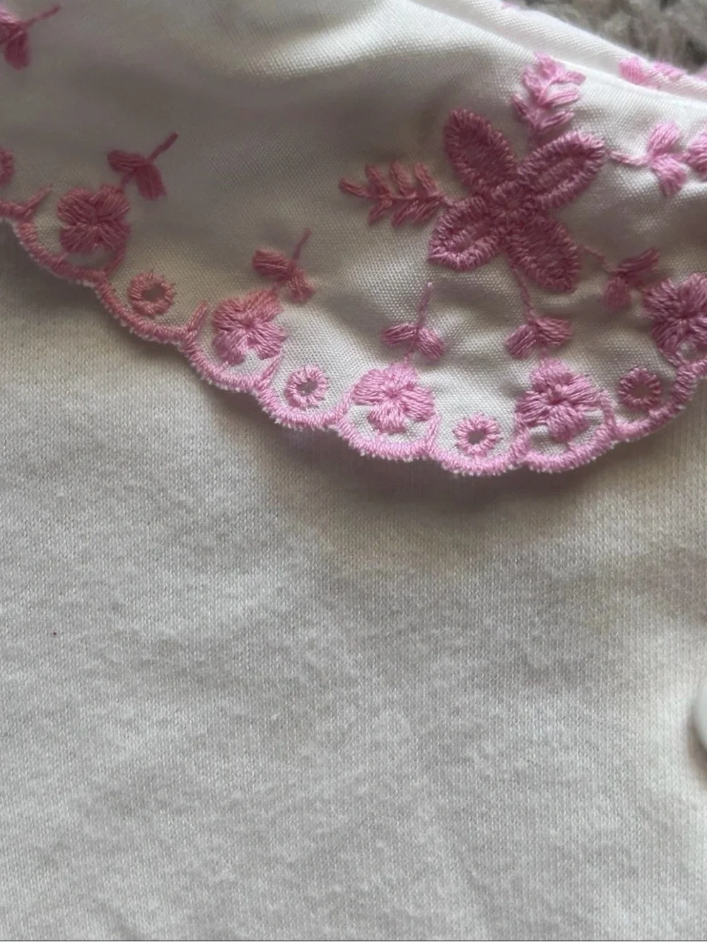 VTG OshKosh B'gosh Baby Girls Top 4T White Pink Embroidered Peter Pan Collar USA